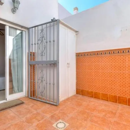 شقة Unit In - 2 Bedrooms - 2 Beds - *
