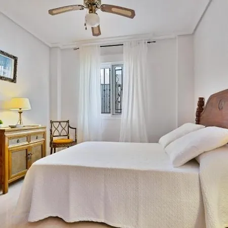 شقة Unit In - 2 Bedrooms - 2 Beds - فوينخيرولا